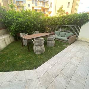 4 o più locali In Vendita a Prato