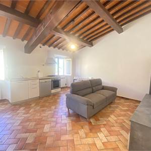 3 locali In Vendita a Prato
