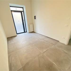 4 o più locali In Vendita a Prato