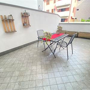 2 locali In Vendita a Prato