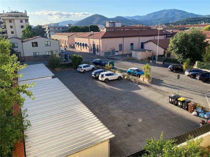 PIAZZALE CONDOMINIALE