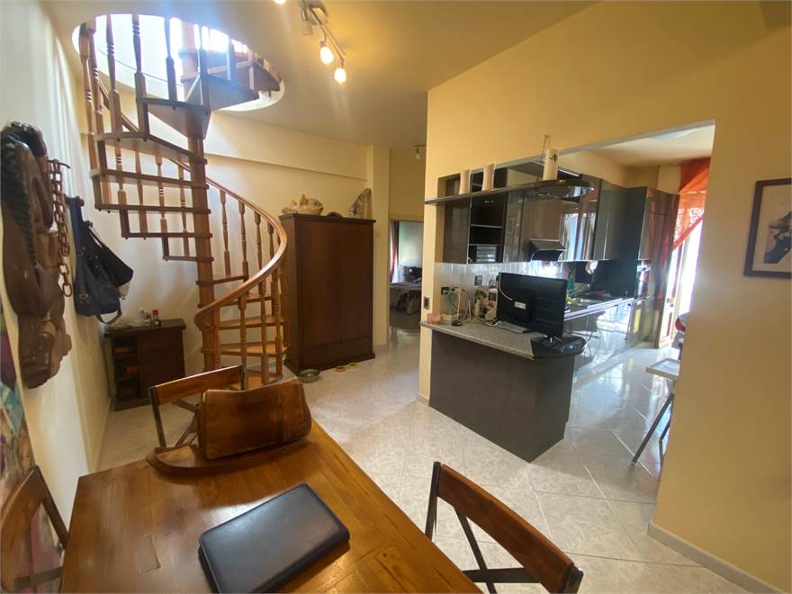 Ingresso e cucina 